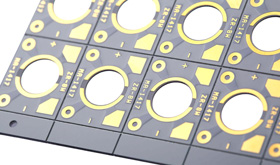 Why do LED lighting fixtures use aluminum substrates?